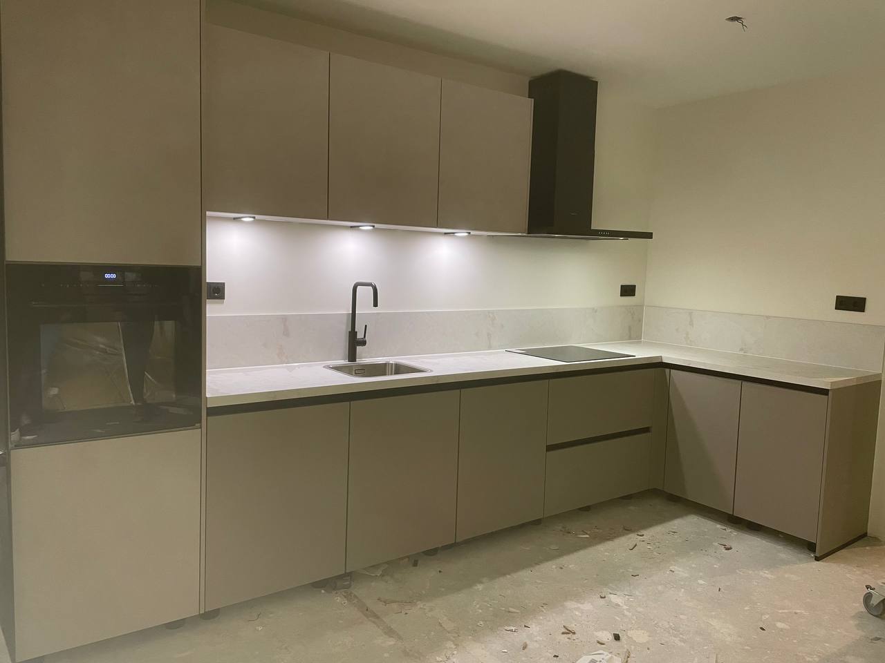 photo_37_2025-03-10_02-38-21