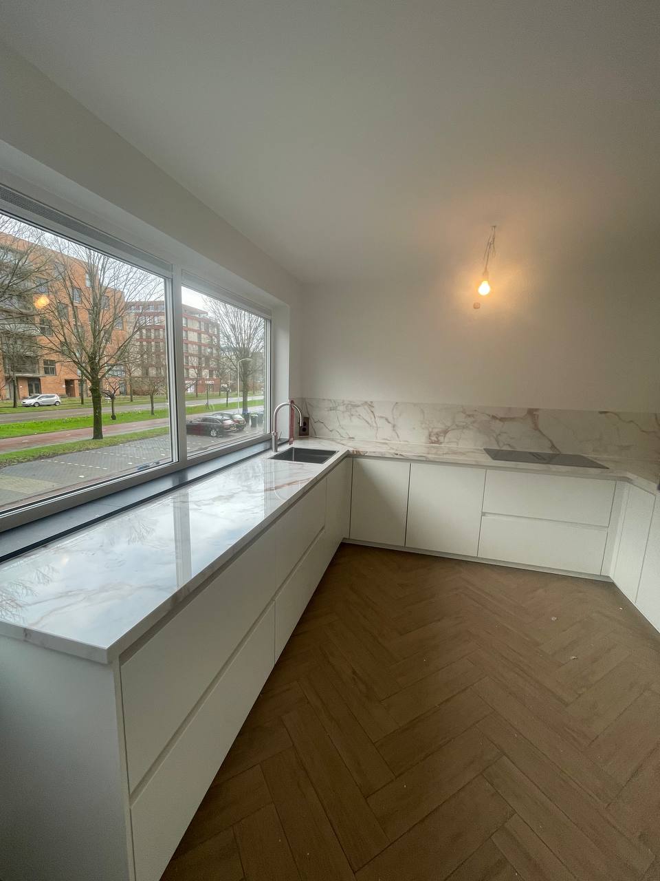 photo_4_2025-03-10_02-38-21